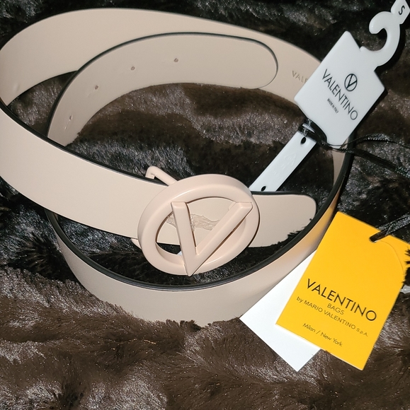 Mario Valentino Belt - Picture 3 of 11